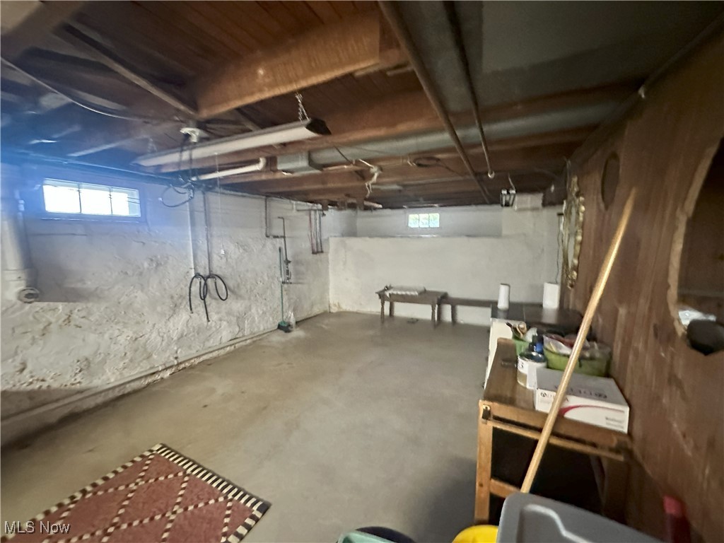 23314 Frostyville Road, Caldwell, Ohio image 37