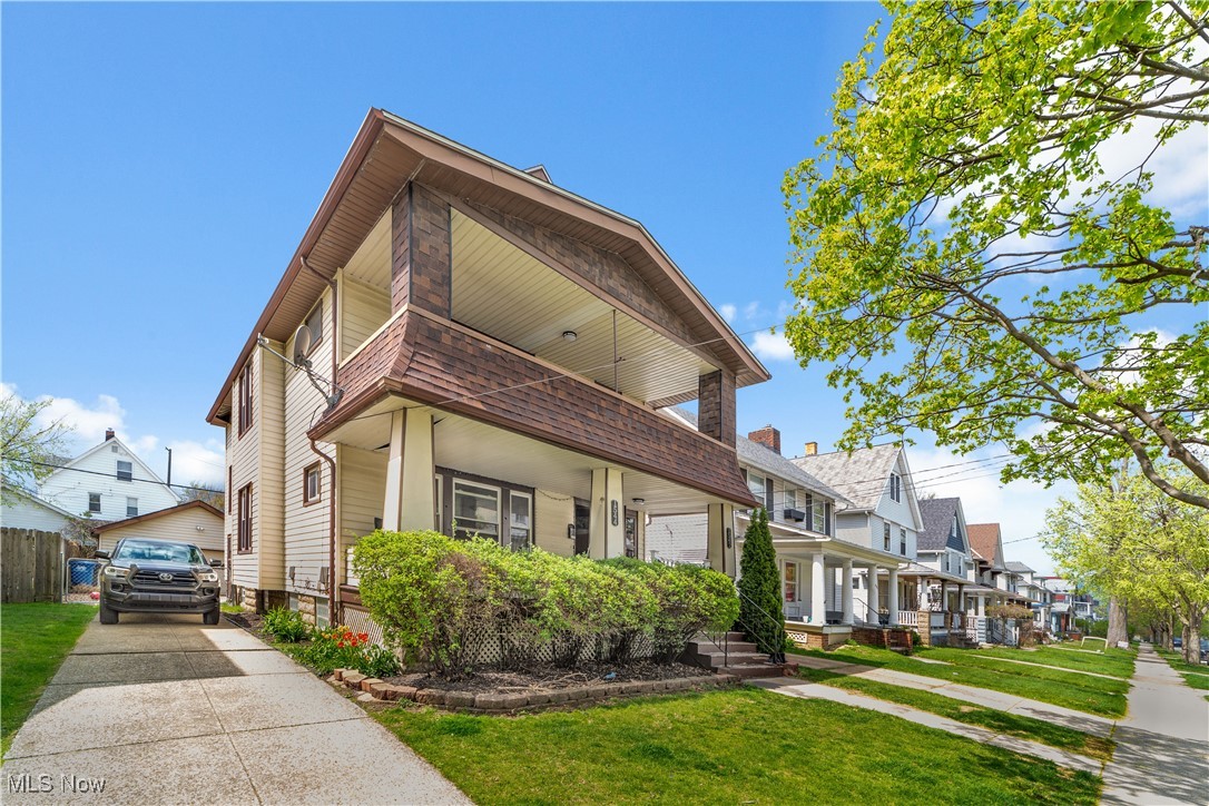 Henry Grombacher - Residential Income