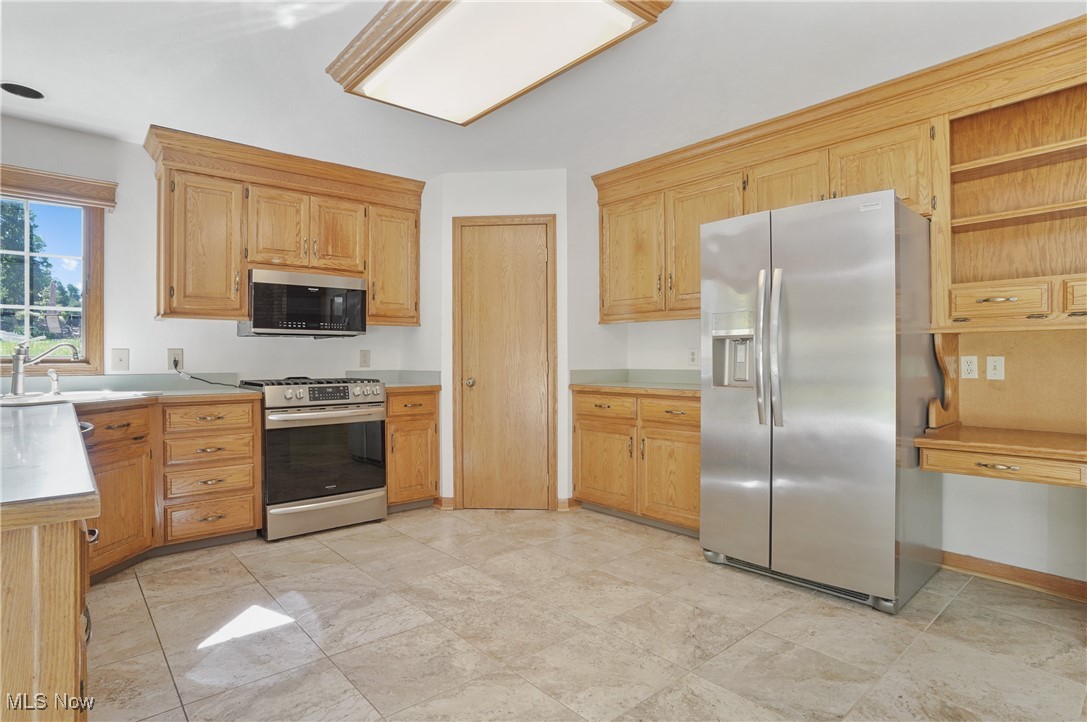 Cross Creek Ph I - Residential