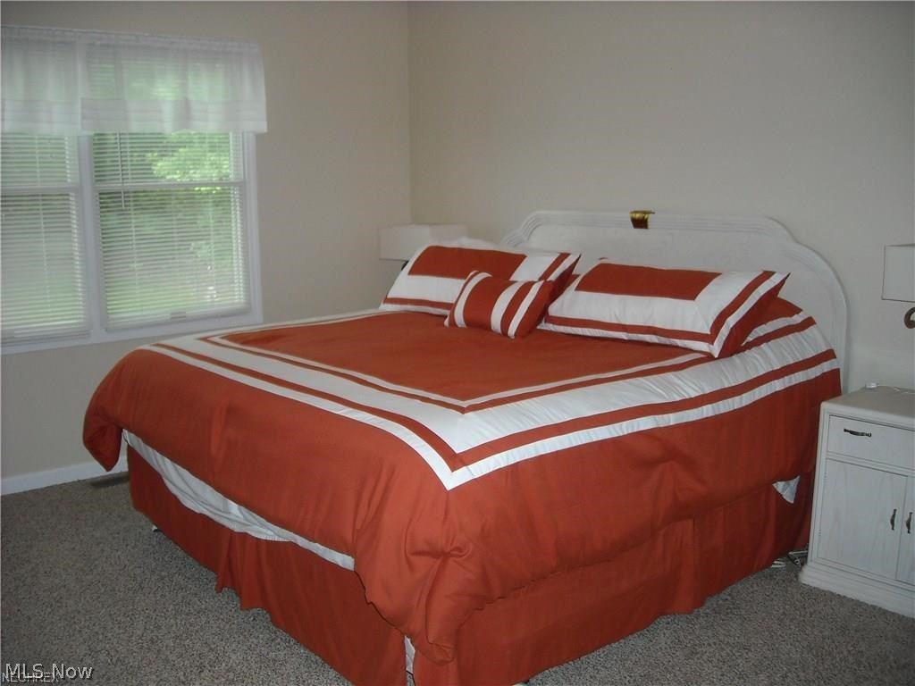 Camden Pond - Residential