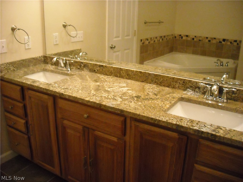 Camden Pond - Residential