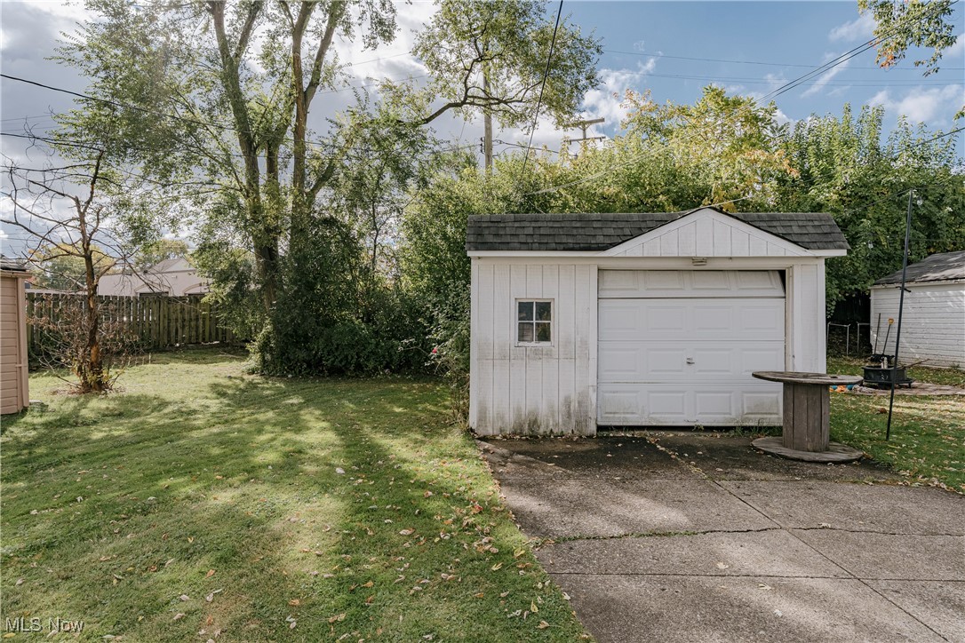 George Easterbrooks Sheila Park - Residential