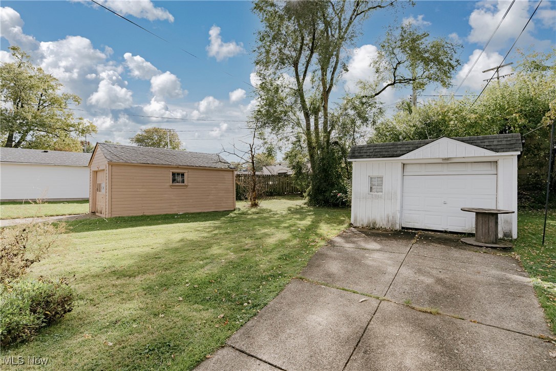 George Easterbrooks Sheila Park - Residential