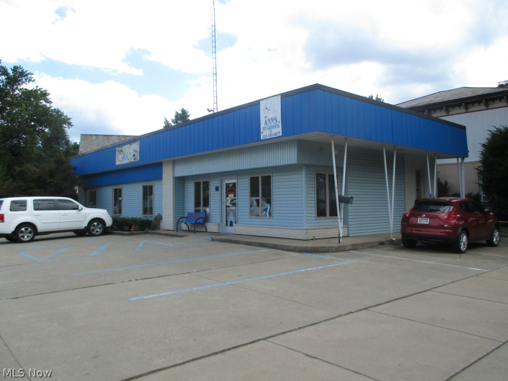 New Philadelphia - Commercial Sale