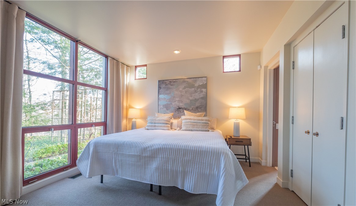 Valley Rdg Farm Huntington Val - Residential