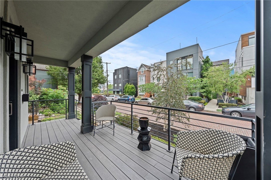 2144 W 6th Street