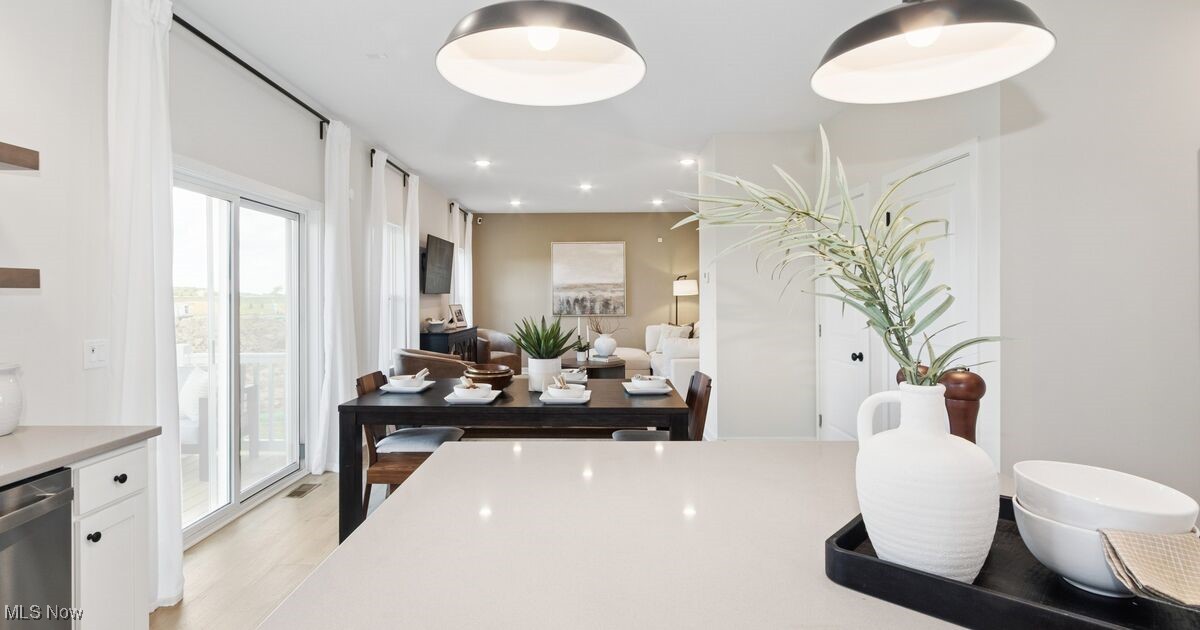 Lighthouse Estates - Residential