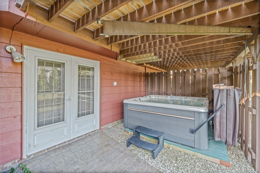 Sherwoods Hlnds 01 - Residential