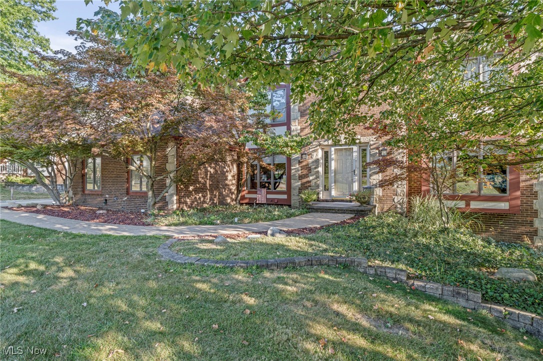 Sherwoods Hlnds 01 - Residential