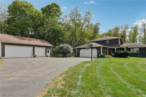 Photo for 16737 Claridon Troy Road