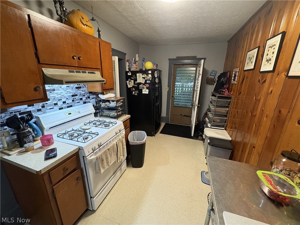 City/Barberton - Residential Income