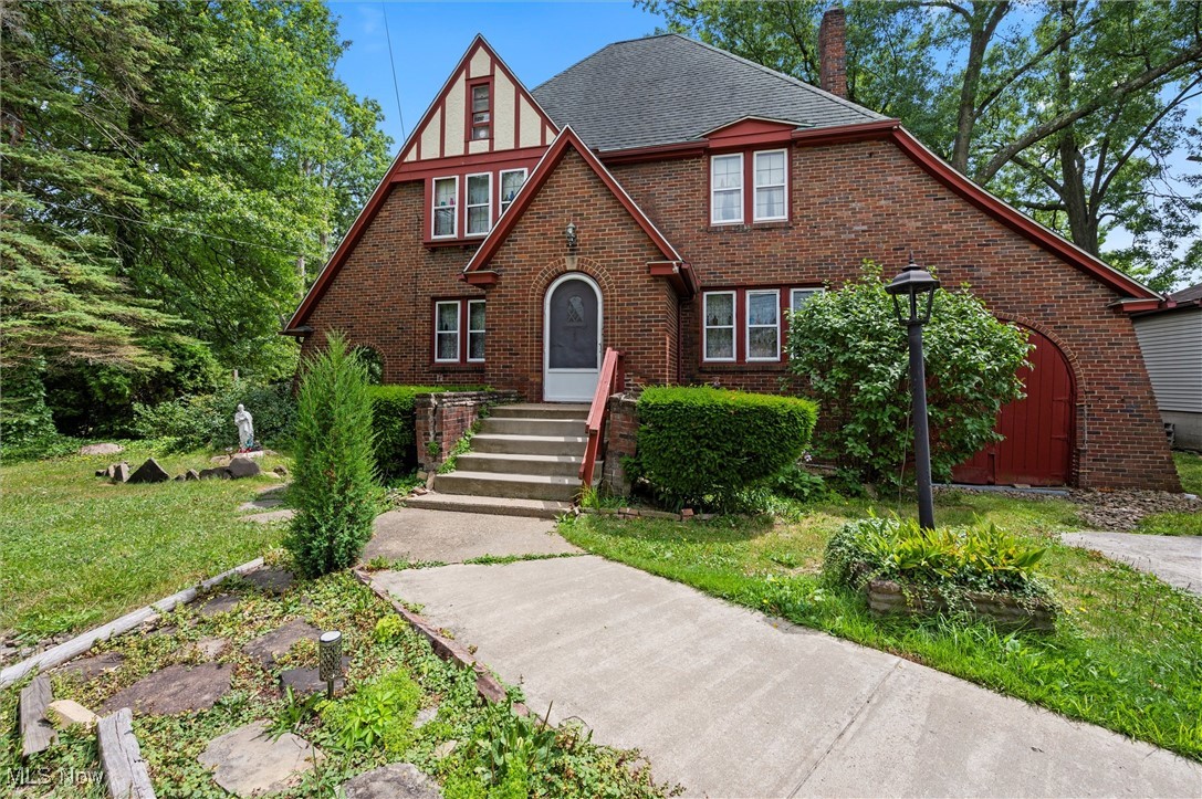 5485 Norquest Boulevard, Austintown, Ohio image 17