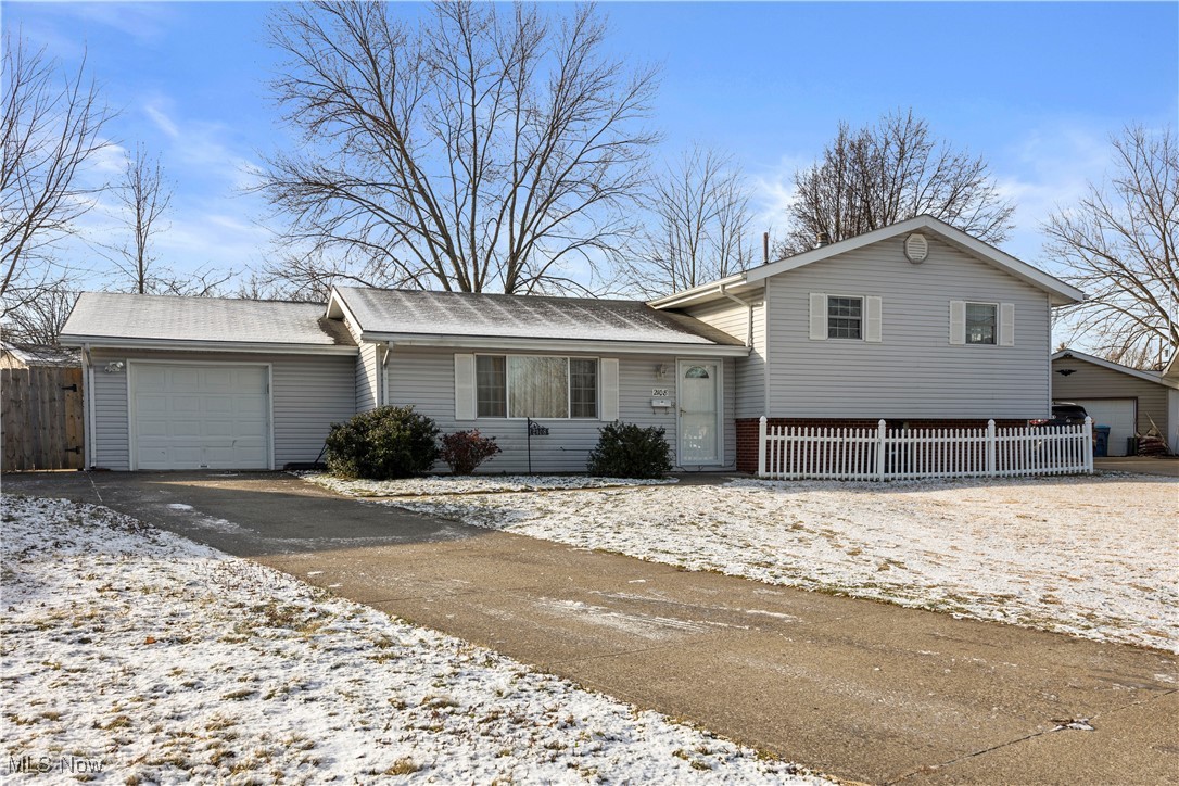 Oakwood Acres - Residential