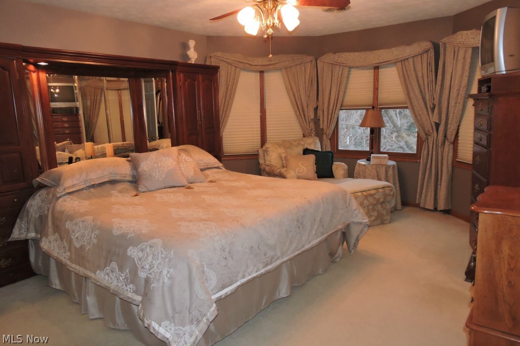 University Oaks - Residential