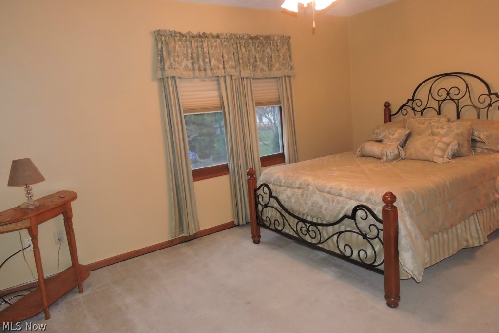 University Oaks - Residential