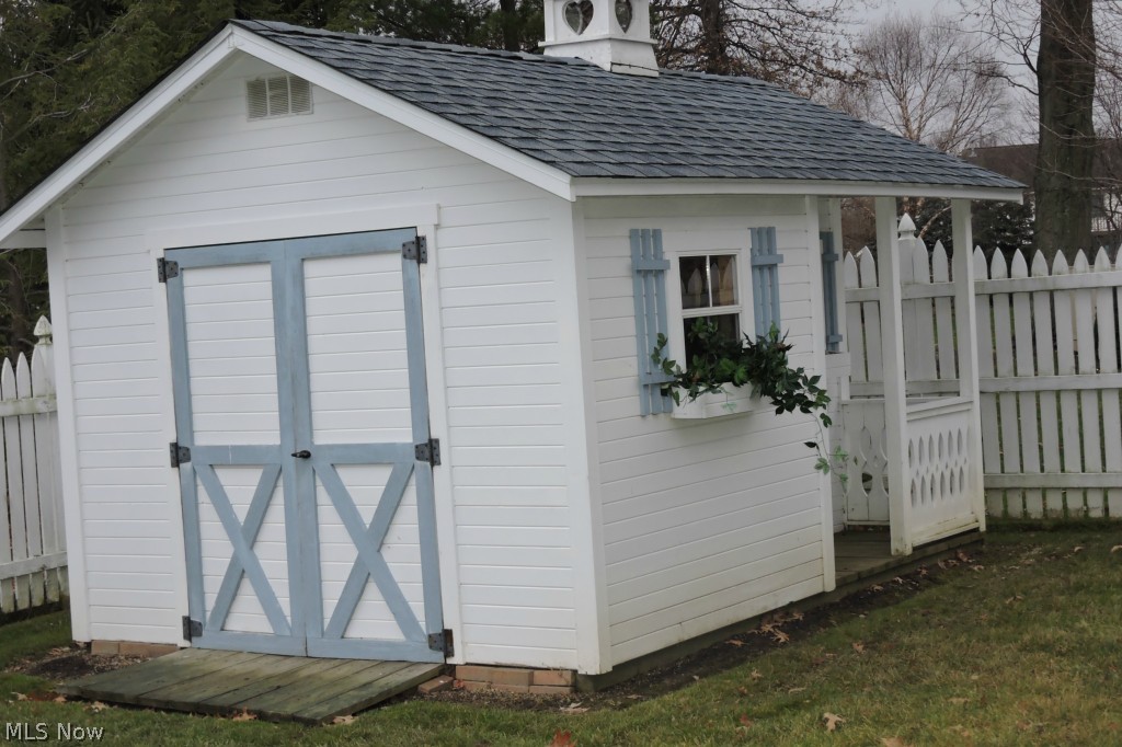 University Oaks - Residential