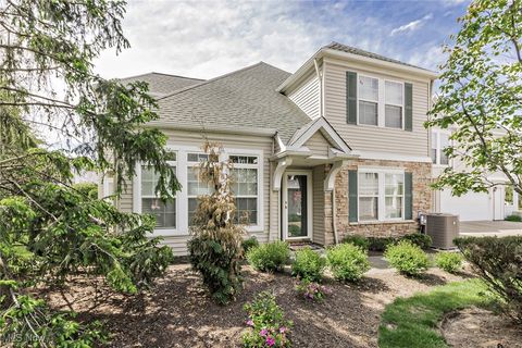 357 E Legends Court B Highland Heights OH 44143