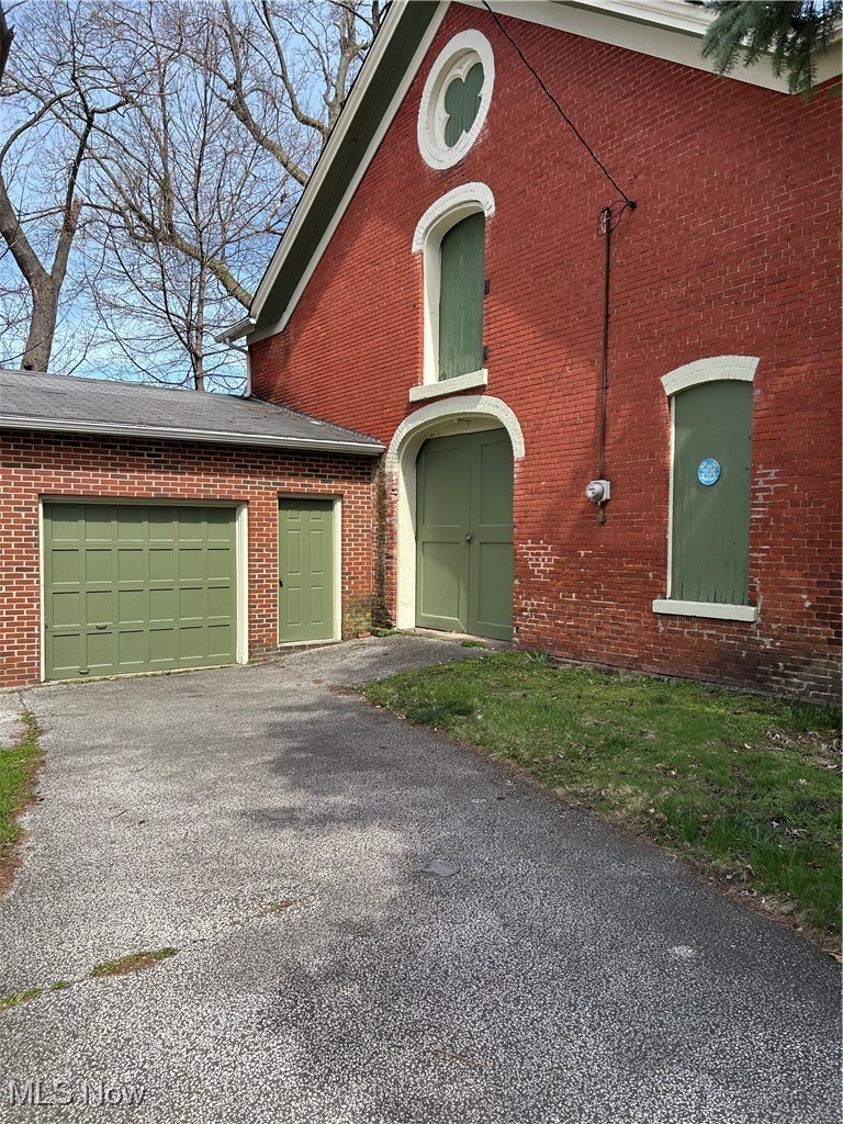 Oliver A Crarys Sub - Commercial Sale