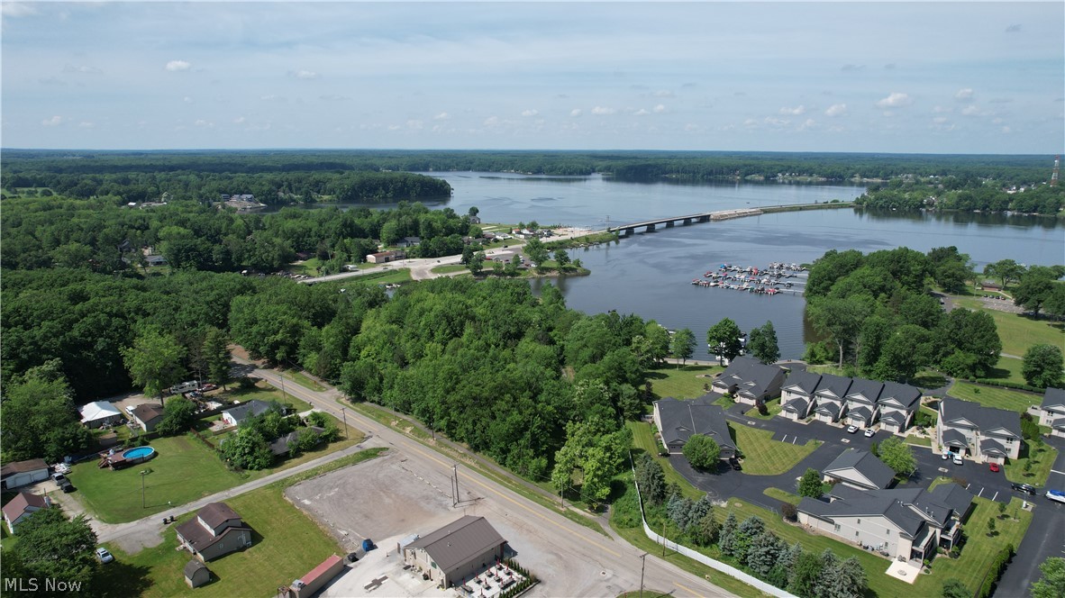 N East River, Lake Milton, Ohio image 4