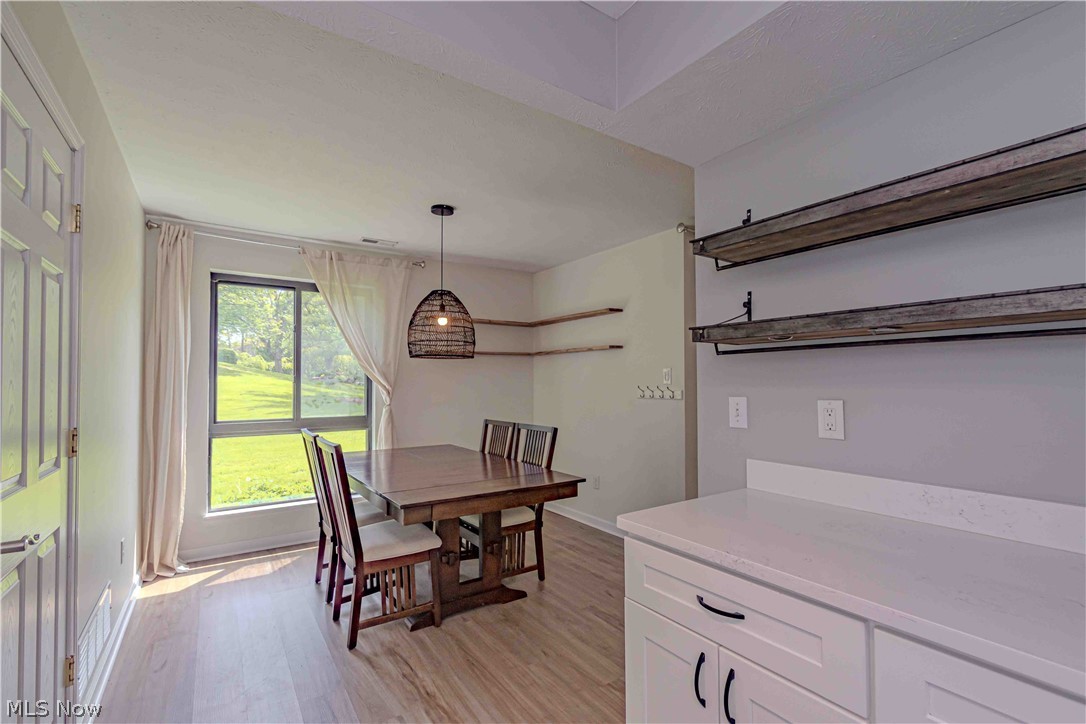 Oak Knolls Condo - Residential