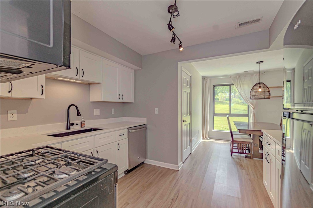 Oak Knolls Condo - Residential