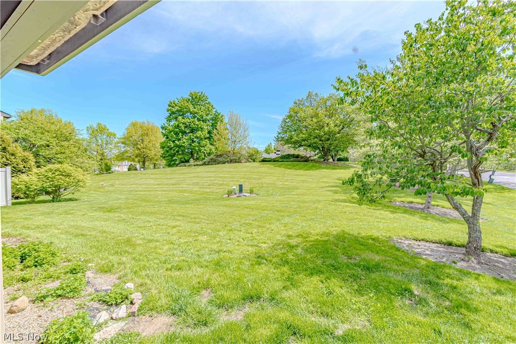 Photo of 6300 Greenwood PKWY #402, Northfield, OH 44067 (MLS # 5209783)