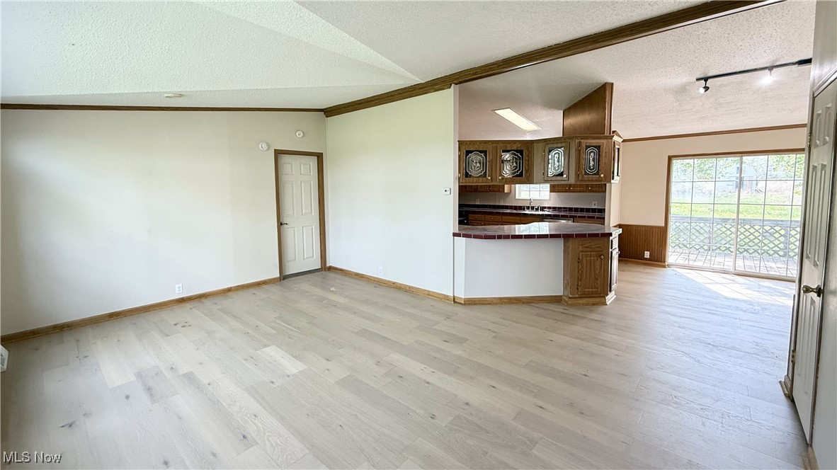 553 Porter Road, Atwater, Ohio image 4