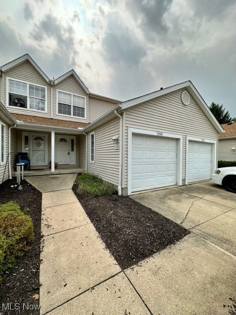 1330 Meadow Run Copley OH 44321