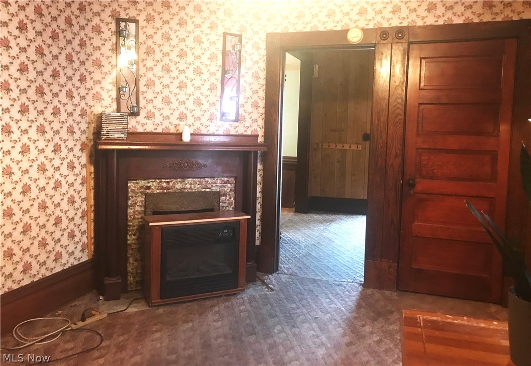 M Bentley Adn - Residential