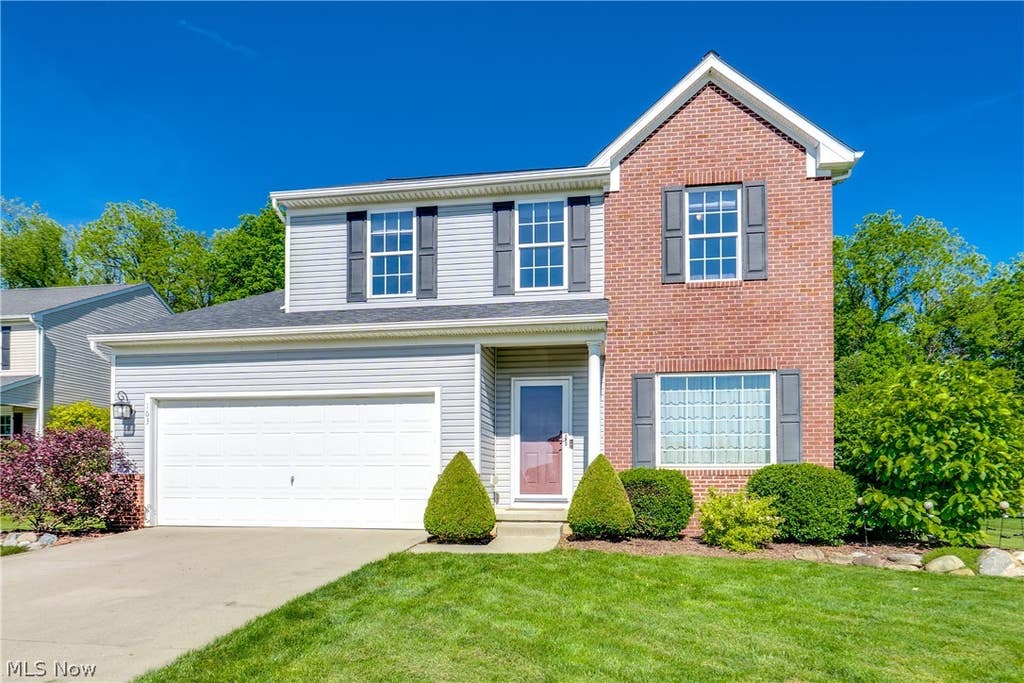 Photo of 163 Newton Drive, Wadsworth, OH 44281 (MLS # 5215938)