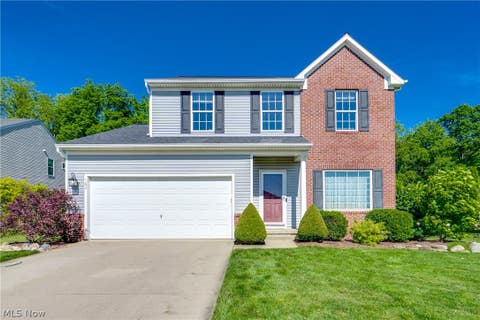 Homes For Sale - 163 Newton Drive<br/> Wadsworth, OH 44281