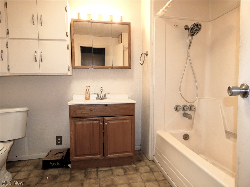 Devola - Residential Income