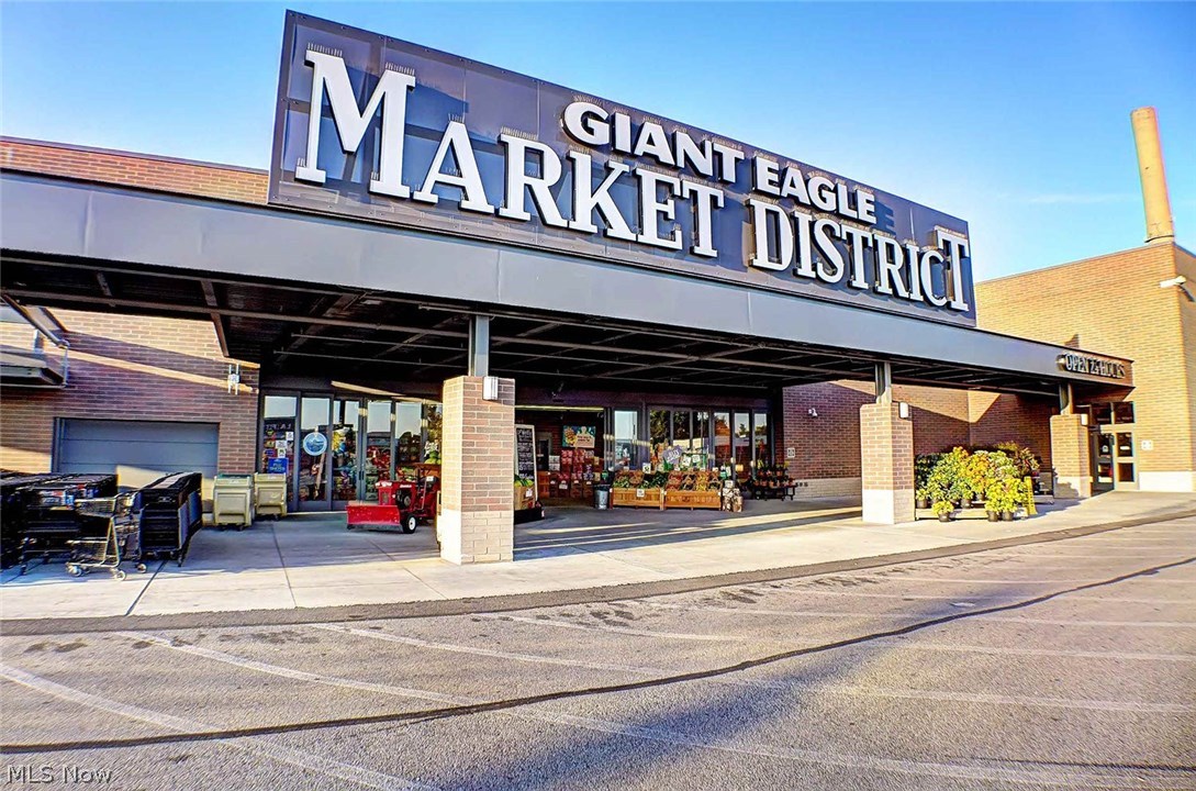 West Falls - Residential