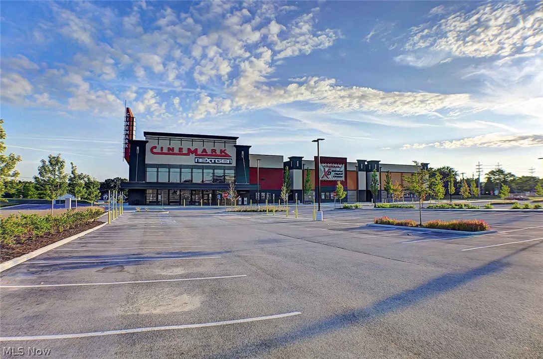 West Falls - Residential