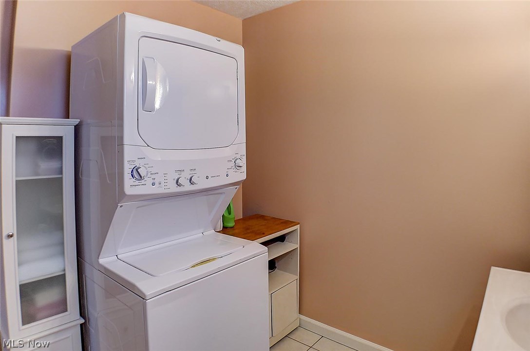 West Falls - Residential