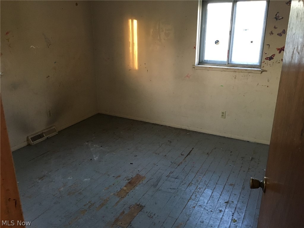 Brace Tr - Residential