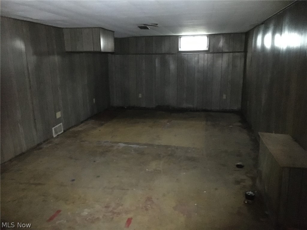 Brace Tr - Residential