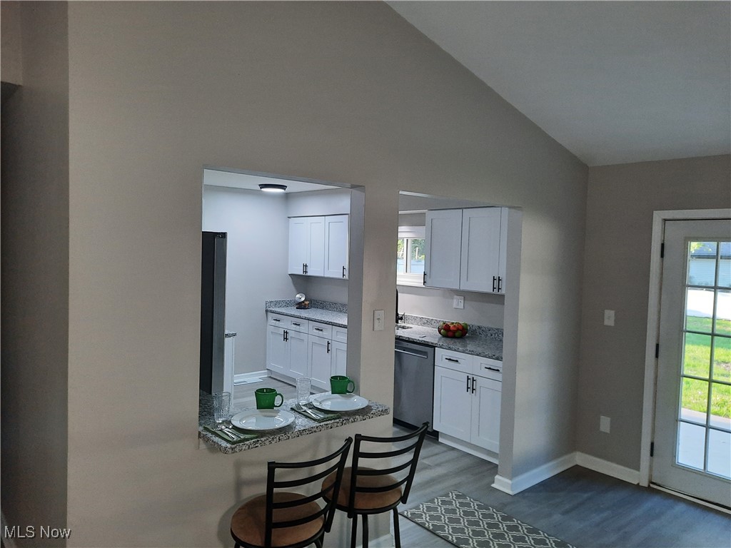 4117 St James Drive, Brunswick, Ohio image 6