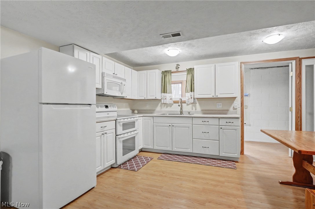 Knollwood Estates - Residential