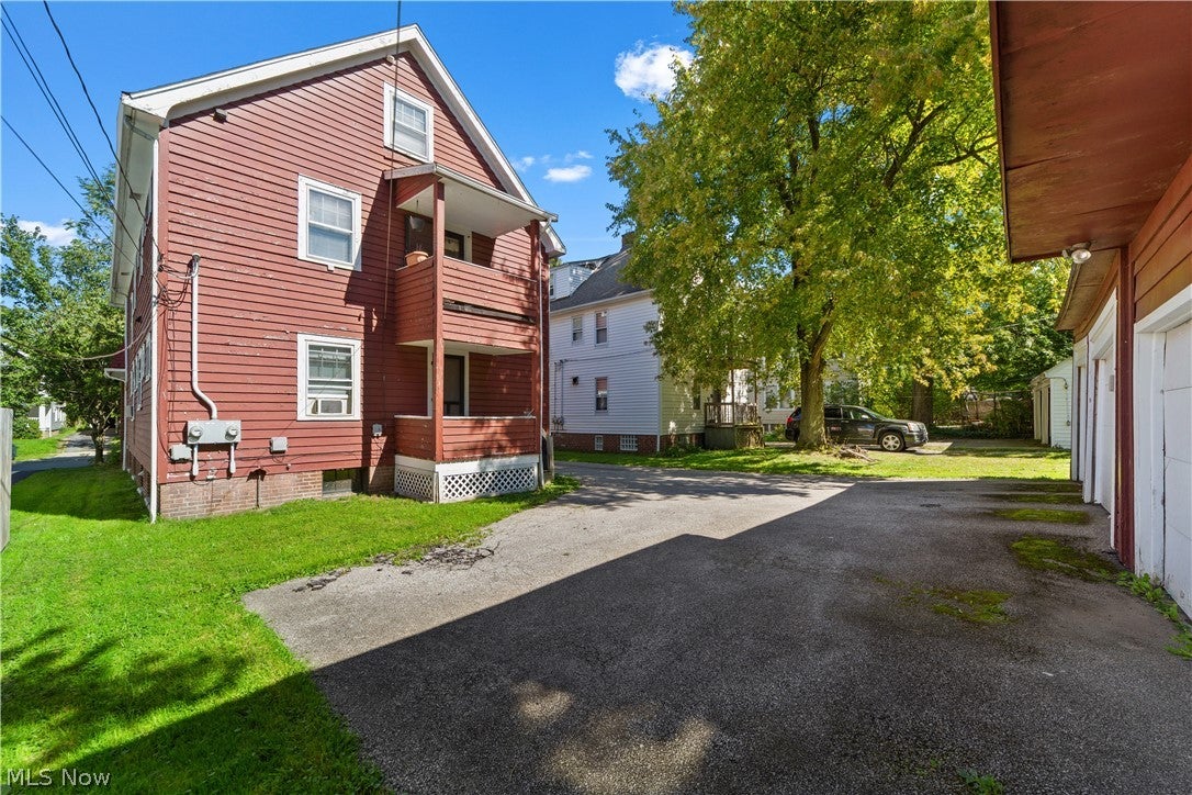 3140 Meadowbrook Boulevard