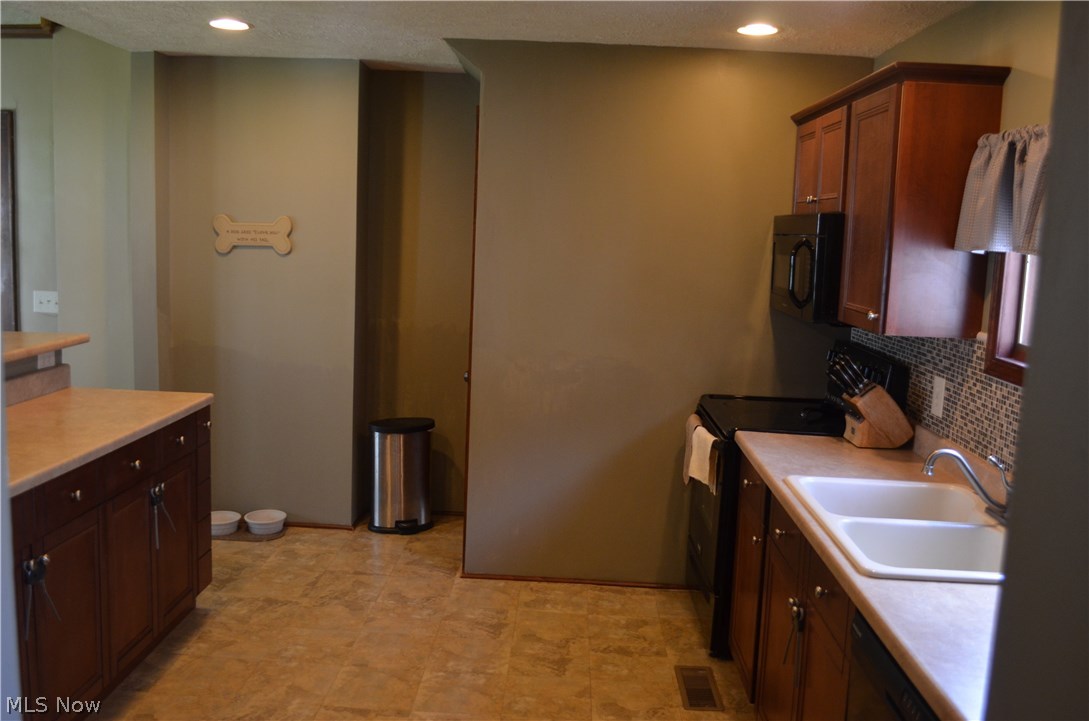 City/New Philadelphia - Residential