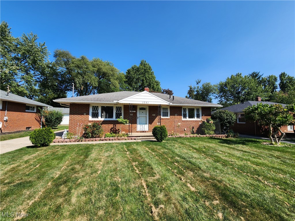 Welcome to this 3 bedroom 2 bath ranch home with a finished basement! The updated eat-in kitchen comes equipped with a refrigerator, range, dishwasher, and plenty of storage. This home has three good sized bedrooms. The basement is finished and has a large area to use as a movie room, playroom, or sitting area. There are also French doors leading to what can be used as a home office or craft area! The yard is well maintained with beautiful flowering bushes and a large fenced in area perfect for your pet. This home has both a garage and a carport, and a large paved area for extra parking. This home won't last long, schedule your showing today!
Rental criteria:
- Credit score: 600 or higher. (Items in collection can also count against you.)
- No eviction history
- No criminal history (involving sex, drugs or violence)
- Monthly gross income must be at least 2.5 X Monthly Rent
There is a $50 application fee per adult applicant, ask listing agent how to apply.