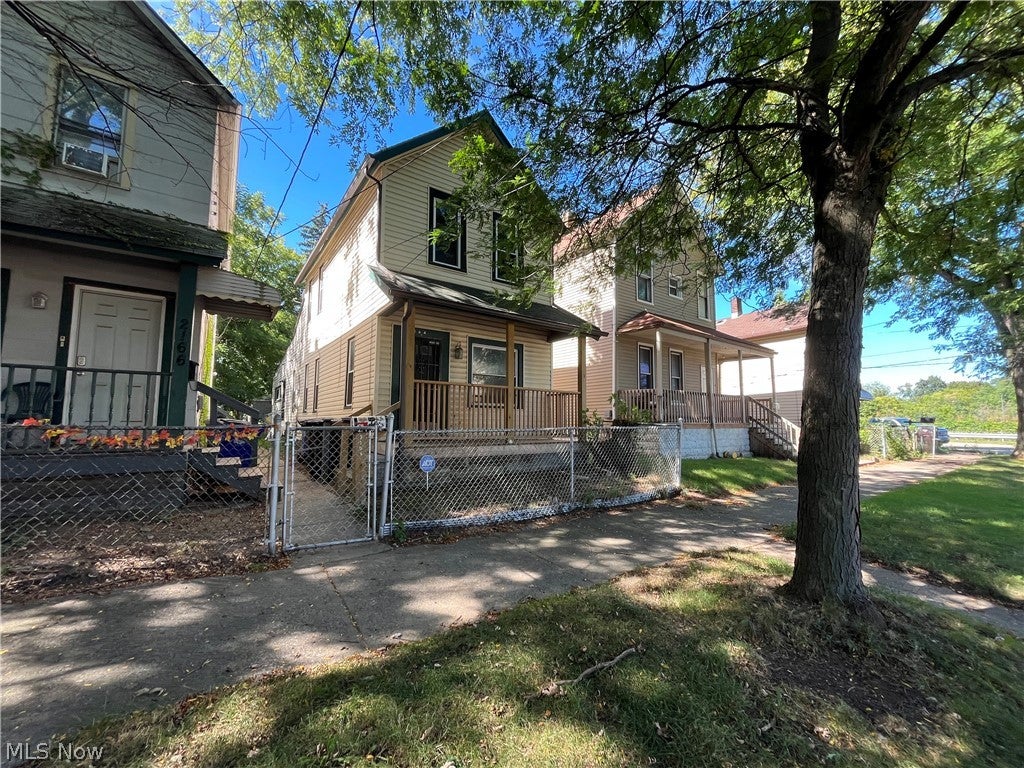 2164 W 45th Street