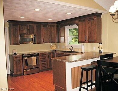 Sunnydale Estate 01 - Residential Lease