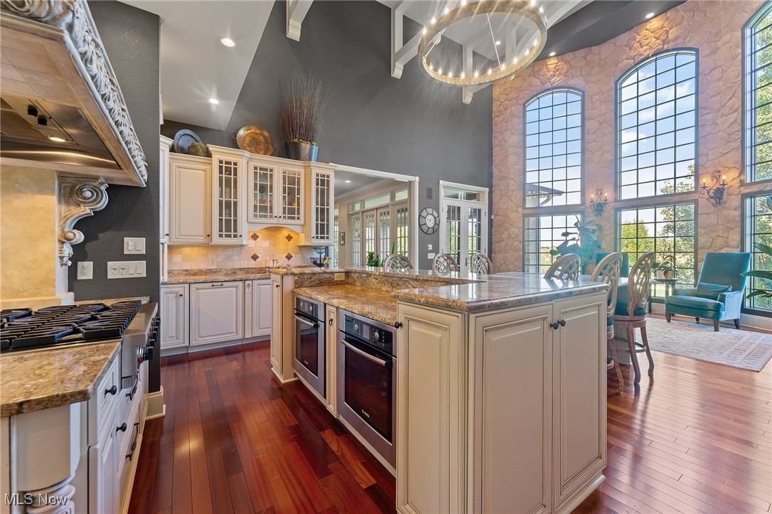 8068 Maplevale Drive