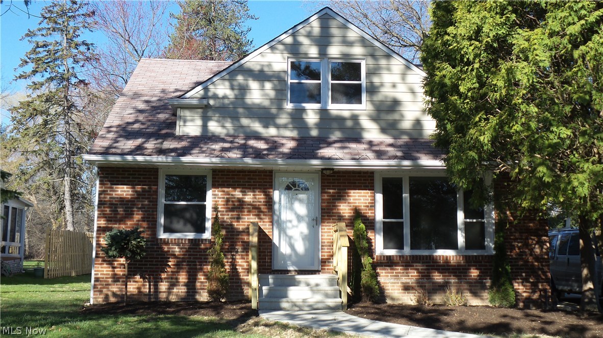 J H Mccall Inc Bedford Hlnds - Residential