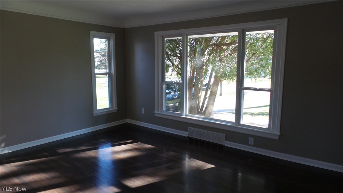 J H Mccall Inc Bedford Hlnds - Residential