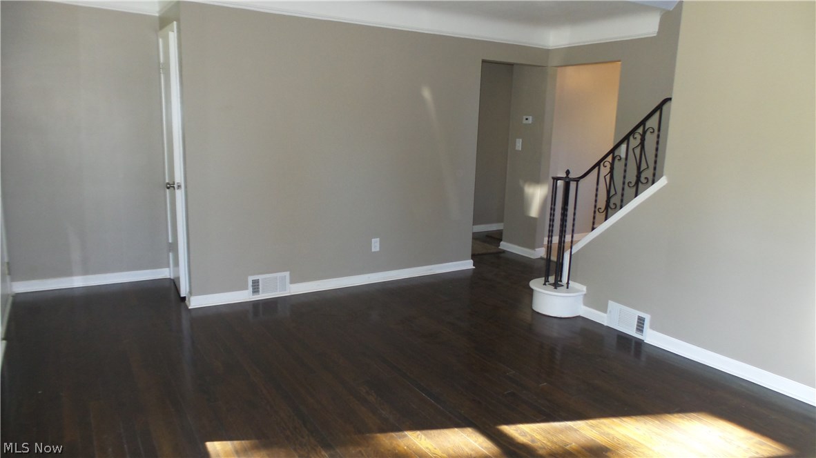 J H Mccall Inc Bedford Hlnds - Residential