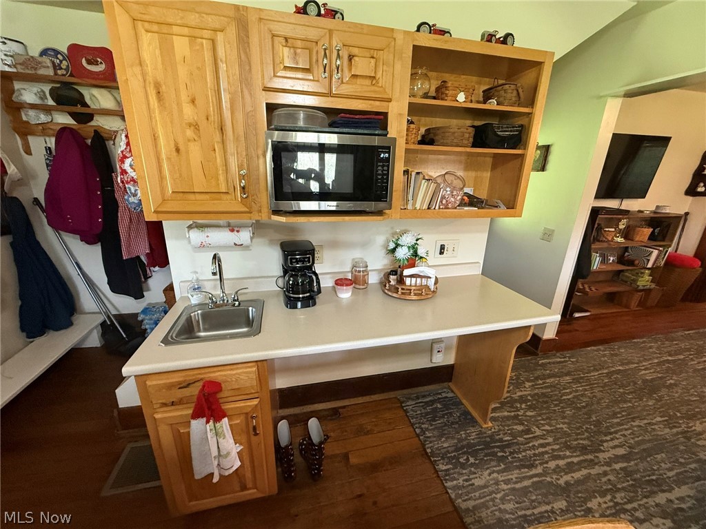11140 Strasburg Bolivar Road NW