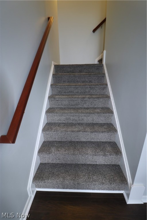 Golden Estate - Residential